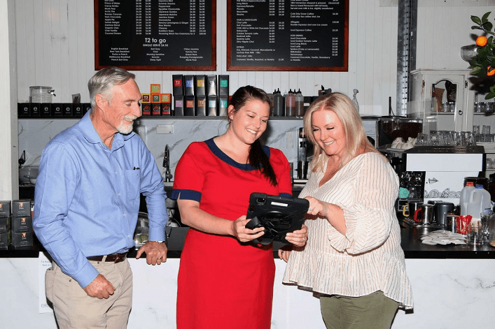 Image: A free tech lesson on how to apply for the “Dine & Discover NSW” vouchers will be available to residents next week, with the state-wide scheme due to come to an end on 30 June 2021.